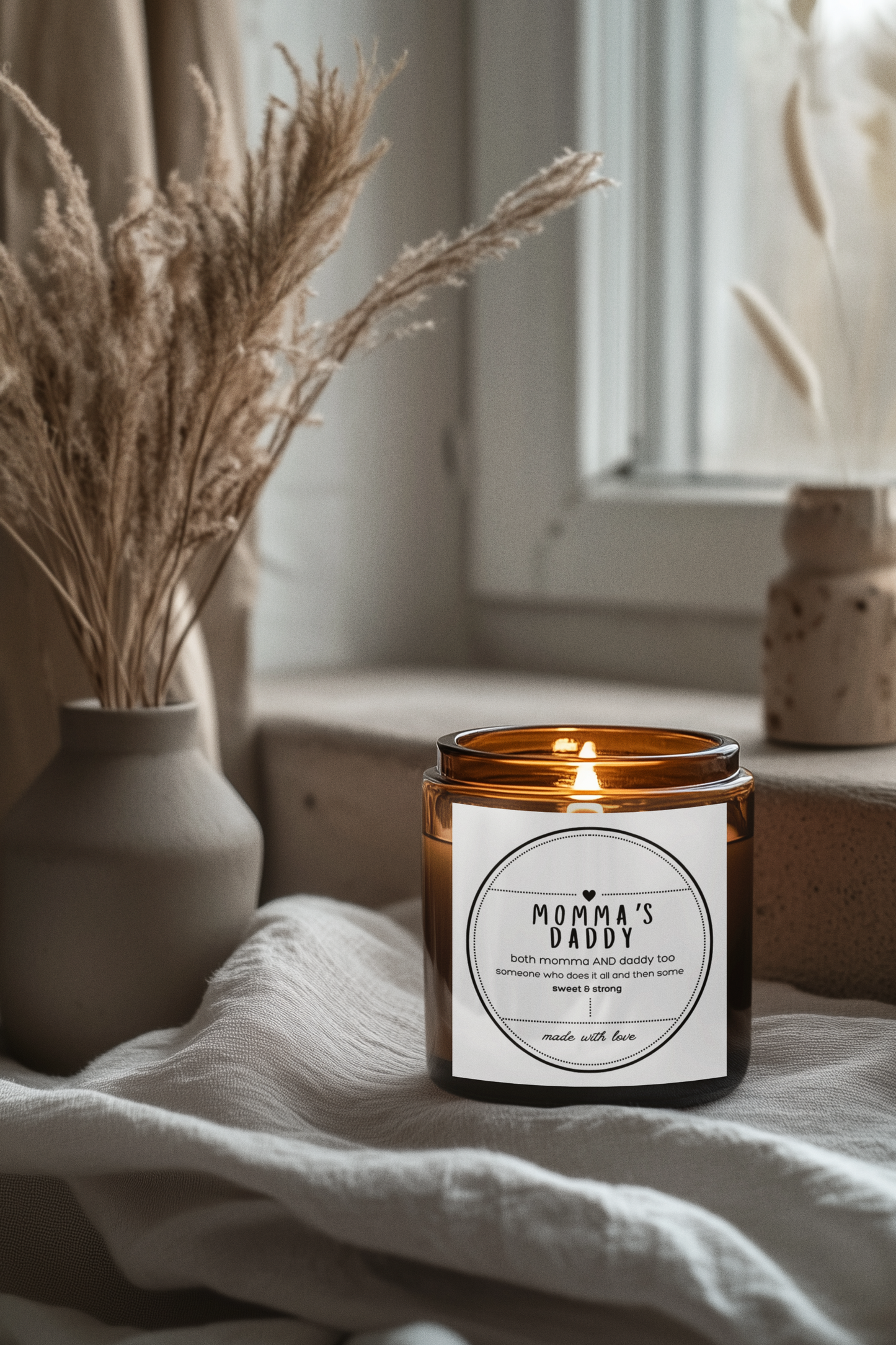 Mommas Daddy™ Soy Candle Empowering Gift for Single Moms, Perfect Mothers Day Present